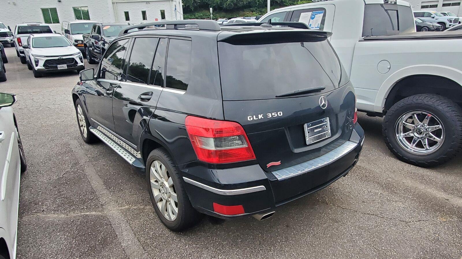 Used 2010 Mercedes-Benz GLK 350 2WD image 8