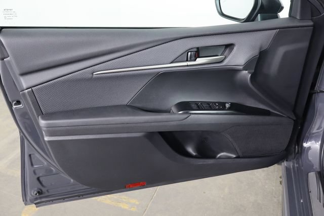 Used 2025 Toyota Camry SE w/ Convenience Package FWD image 20