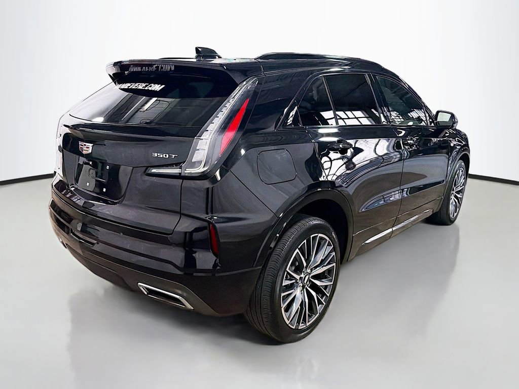Used 2024 Cadillac XT4 Sport image 9