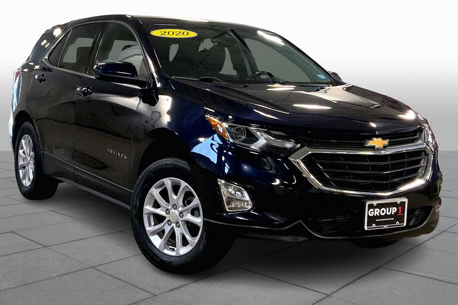Used 2020 Chevrolet Equinox LT image 2