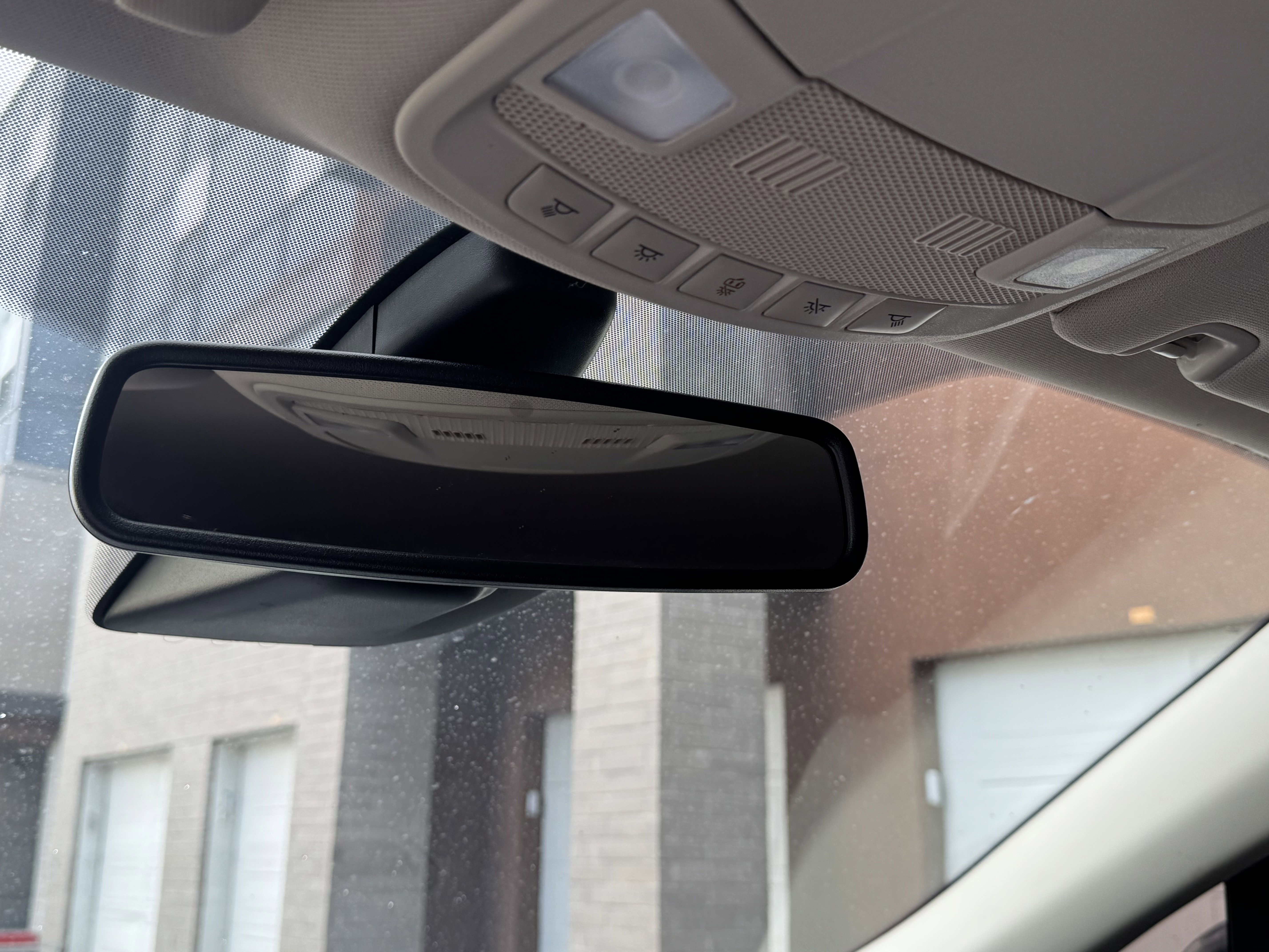 Used 2020 Ford Fusion SE image 21