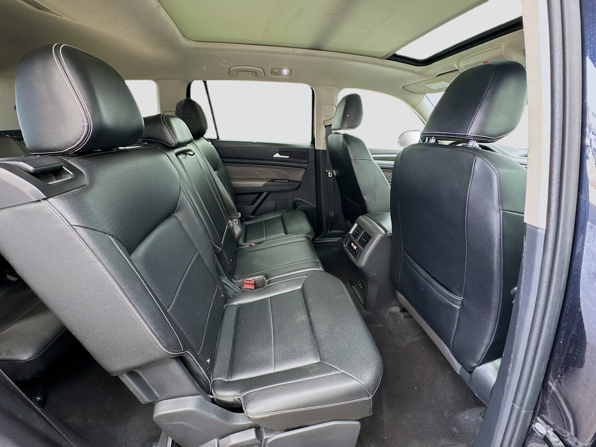 Used 2022 Volkswagen Atlas SE FWD image 20
