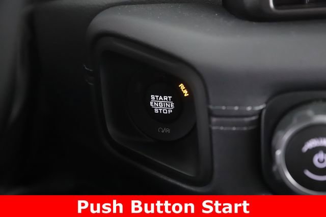 Used 2025 Jeep Wrangler Unlimited Sahara w/ Safety Group image 21