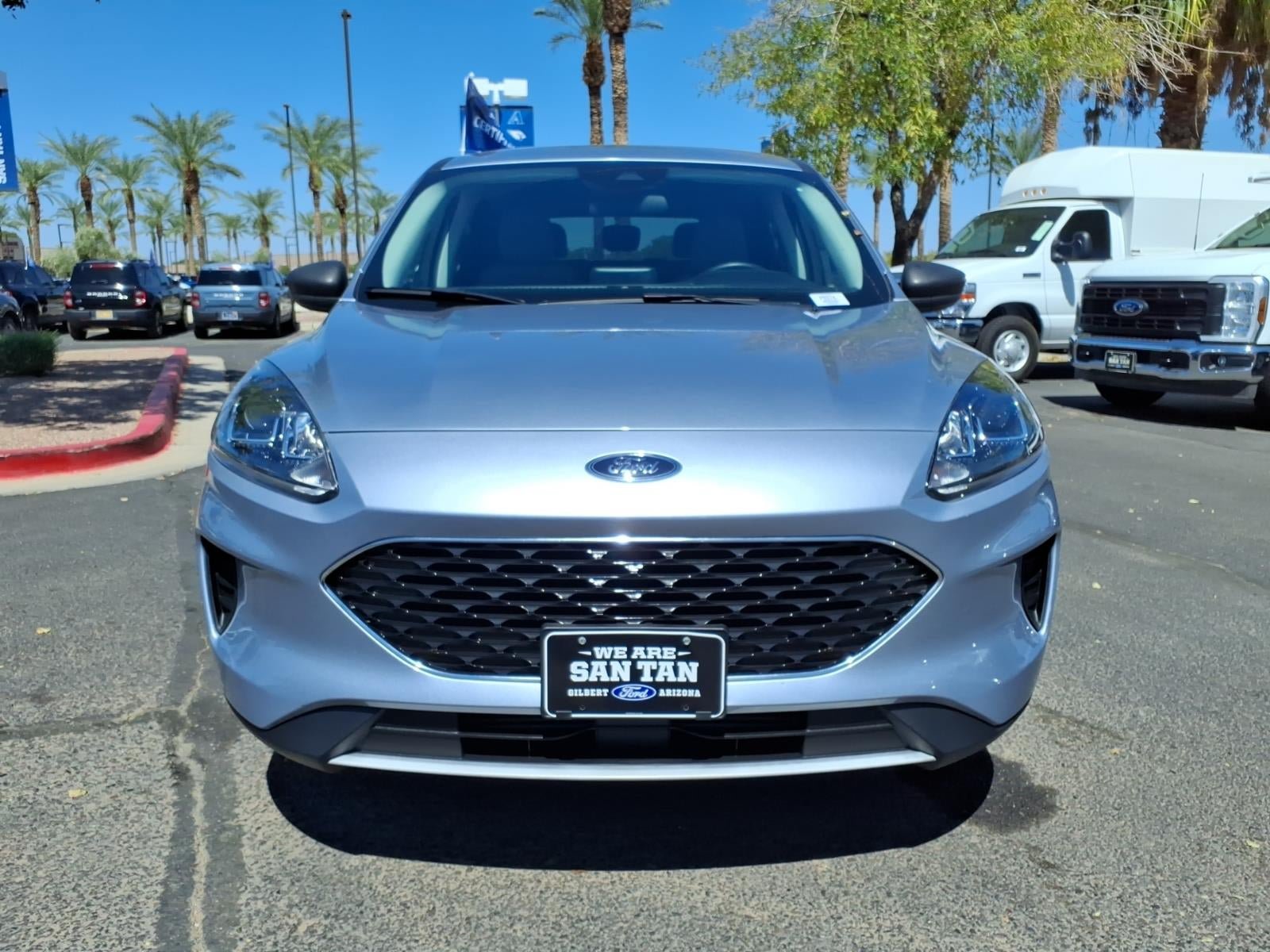 Used 2022 Ford Escape SE w/ Convenience Package FWD image 2