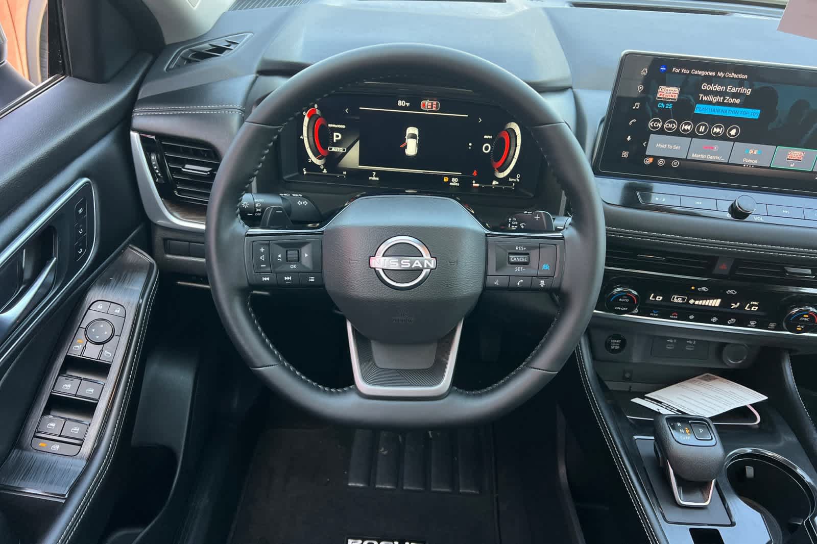 New 2026 Nissan Rogue Platinum AWD/4WD image 16