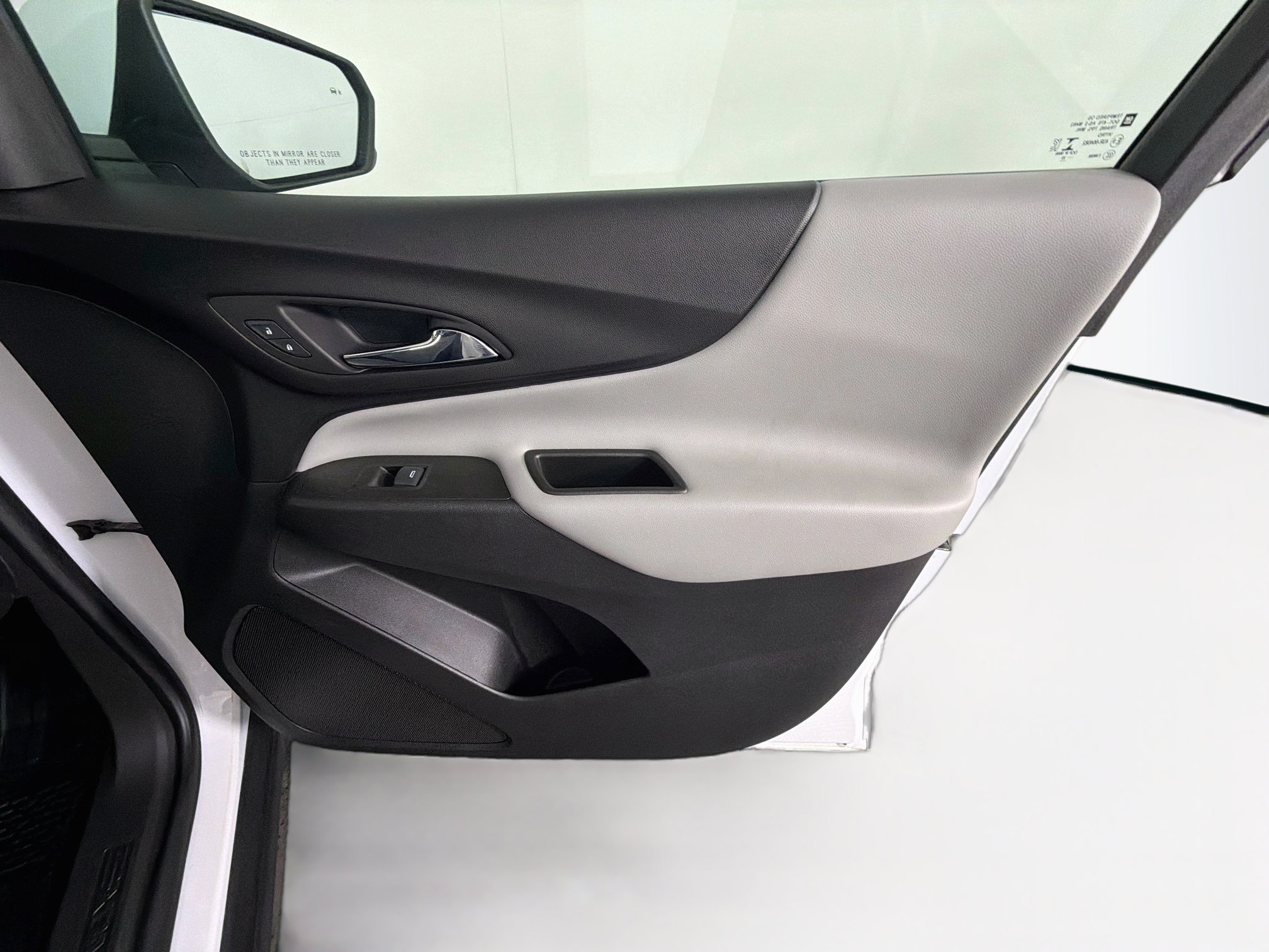 Used 2022 Chevrolet Equinox LT FWD image 32