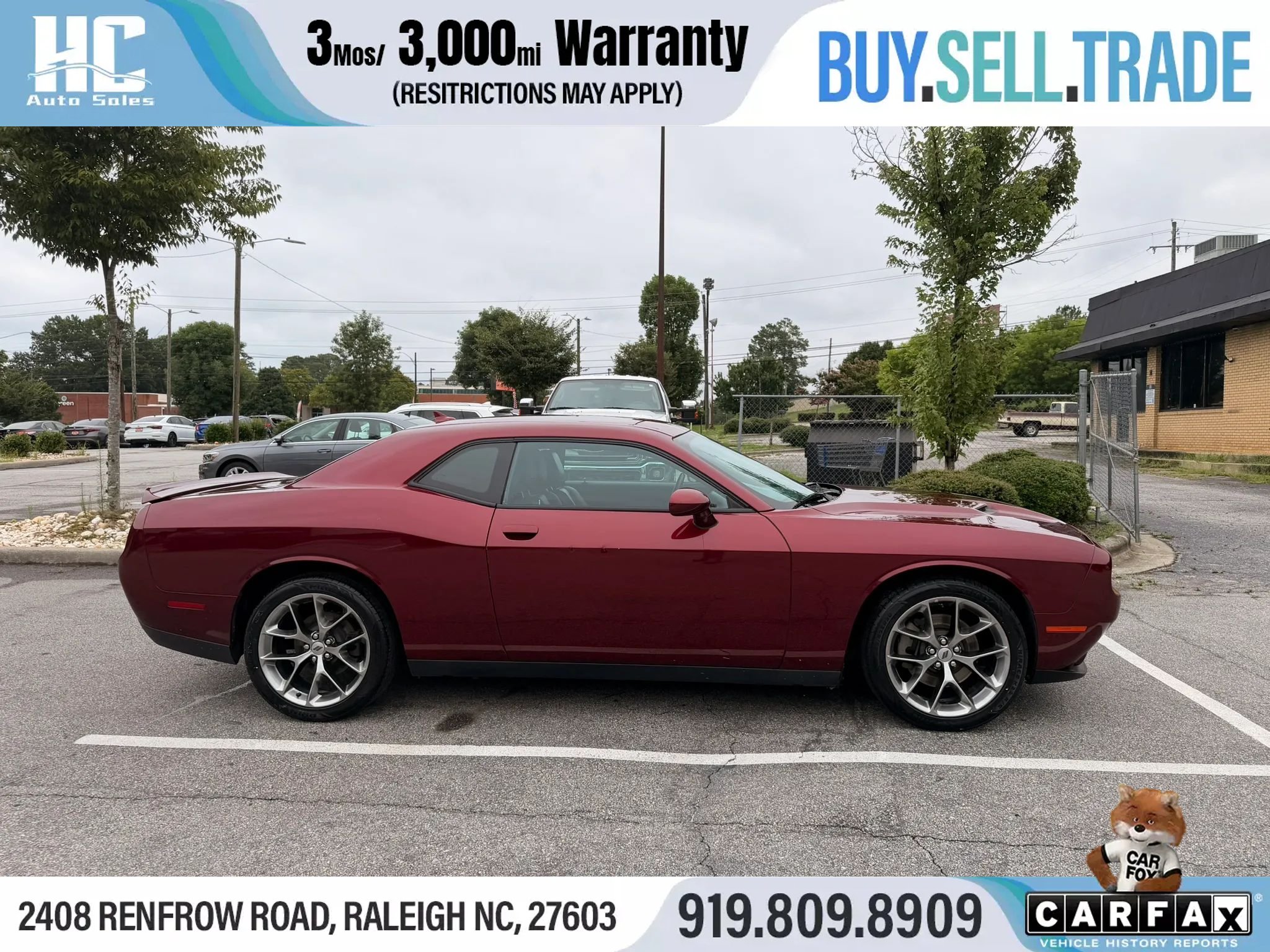 Used 2020 Dodge Challenger SXT w/ Plus Package RWD image 6