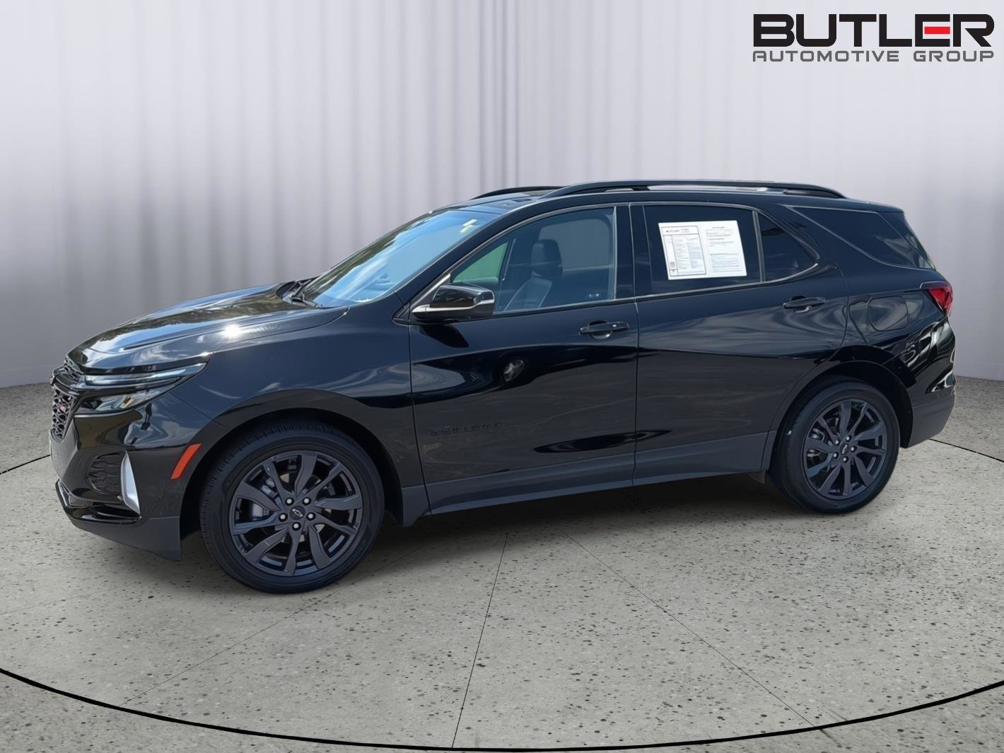 Used 2024 Chevrolet Equinox RS w/ RS Leather Package FWD image 3