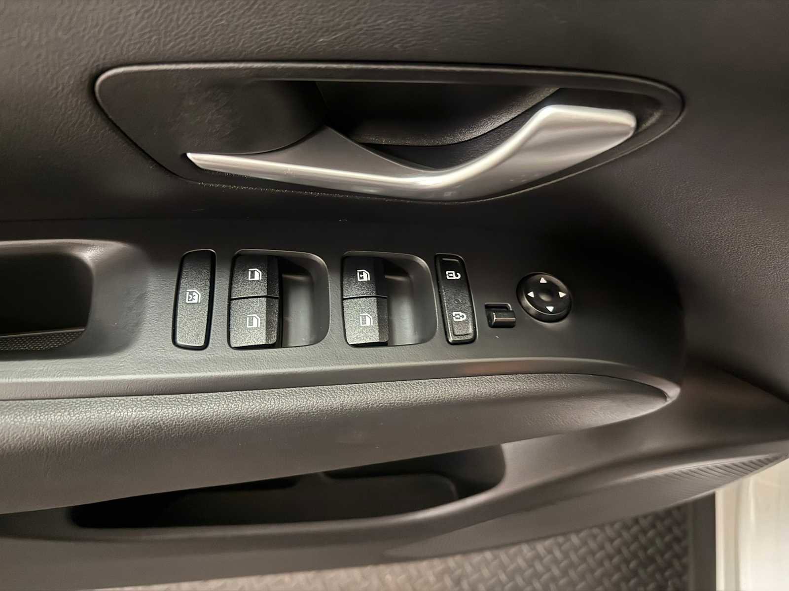 Used 2023 Hyundai Santa Cruz SE image 22