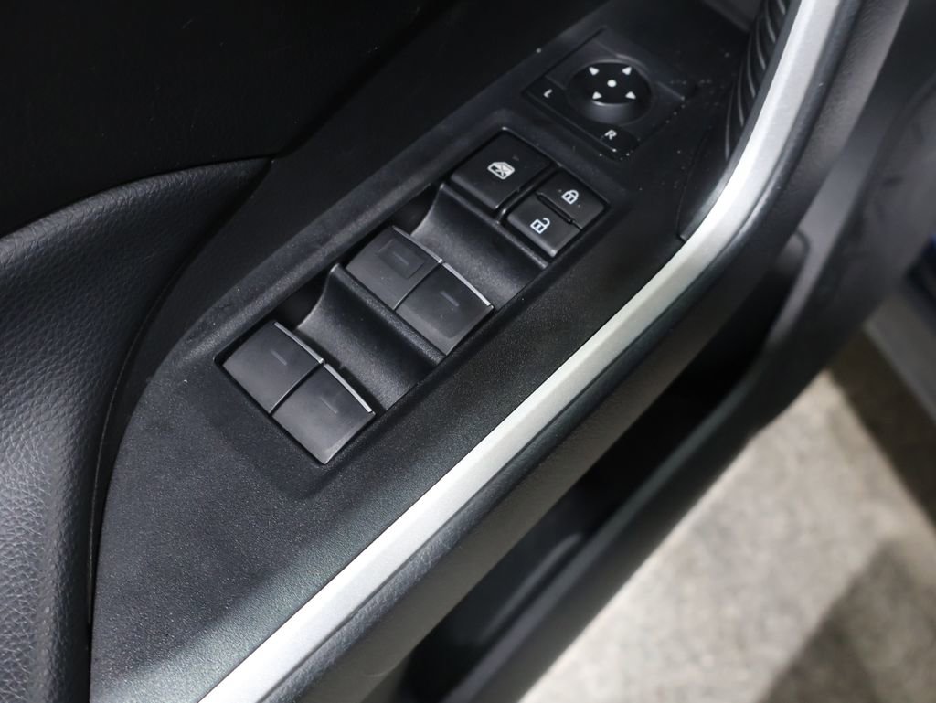 Used 2023 Toyota RAV4 XLE image 14