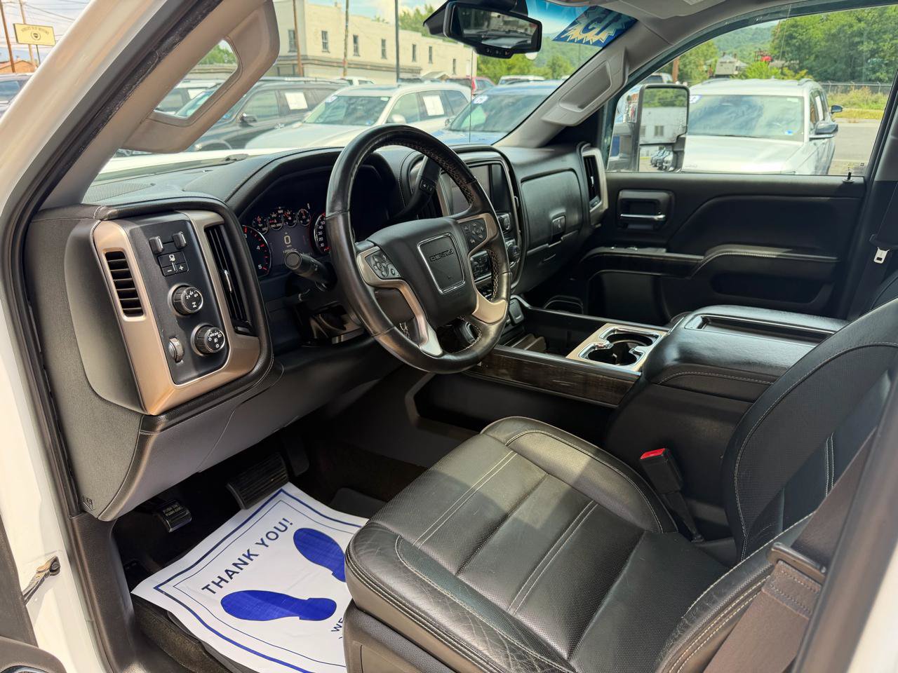 Used 2015 GMC Sierra 3500 Denali w/ Duramax Plus Package AWD/4WD image 11