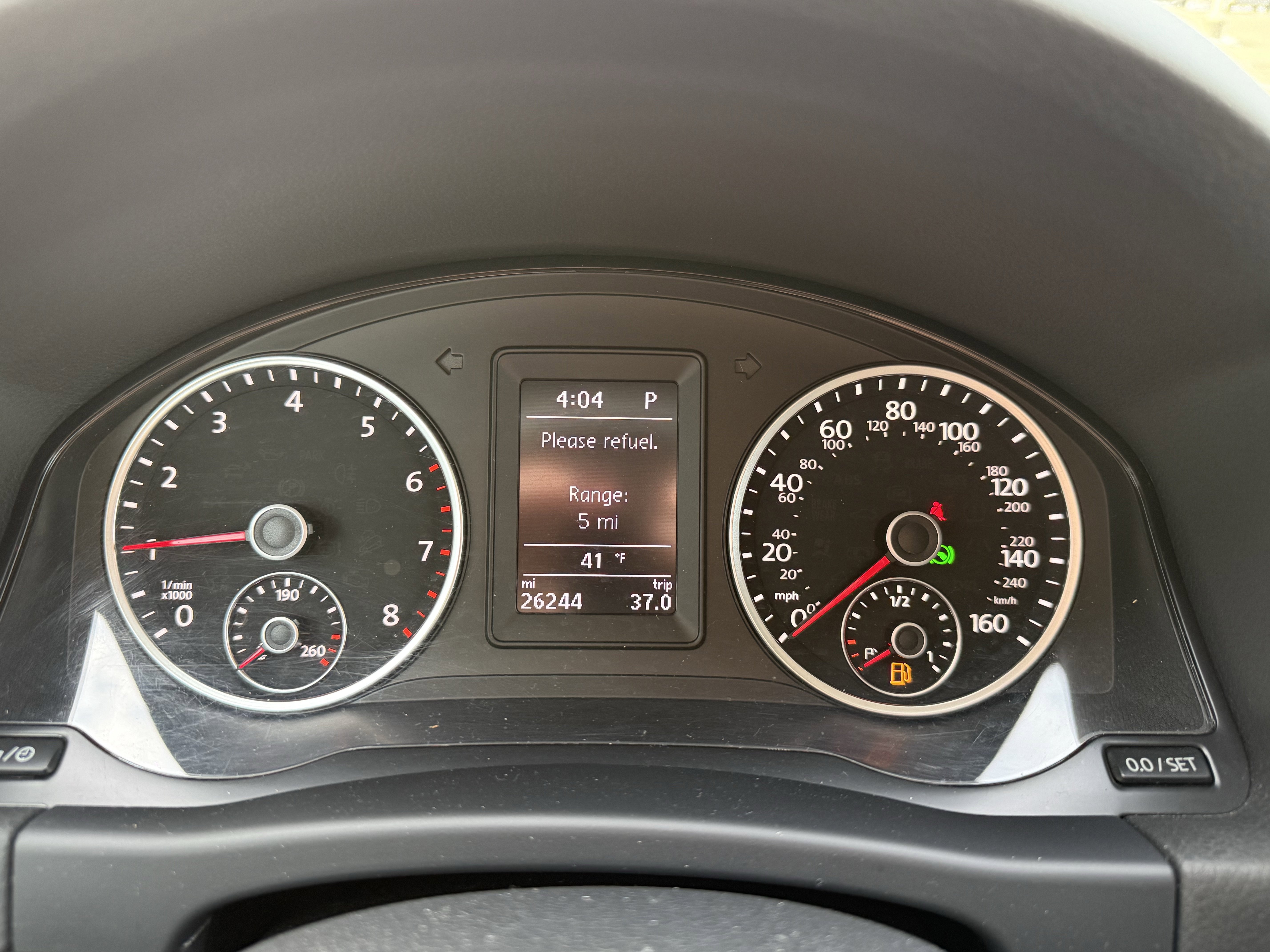 Used 2017 Volkswagen Tiguan Limited w/ Alloy Wheels Package image 14