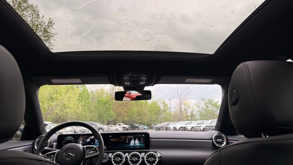 Used 2021 Mercedes-Benz CLA 250 w/ Premium Package image 30