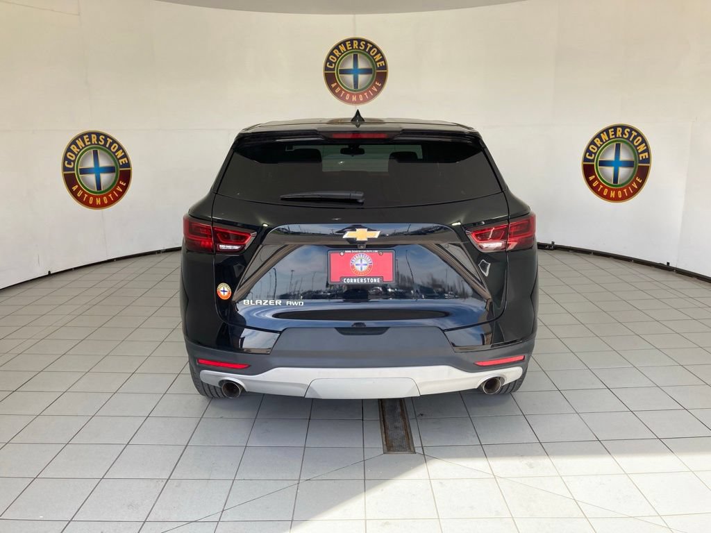 Used 2025 Chevrolet Blazer LT AWD/4WD image 21