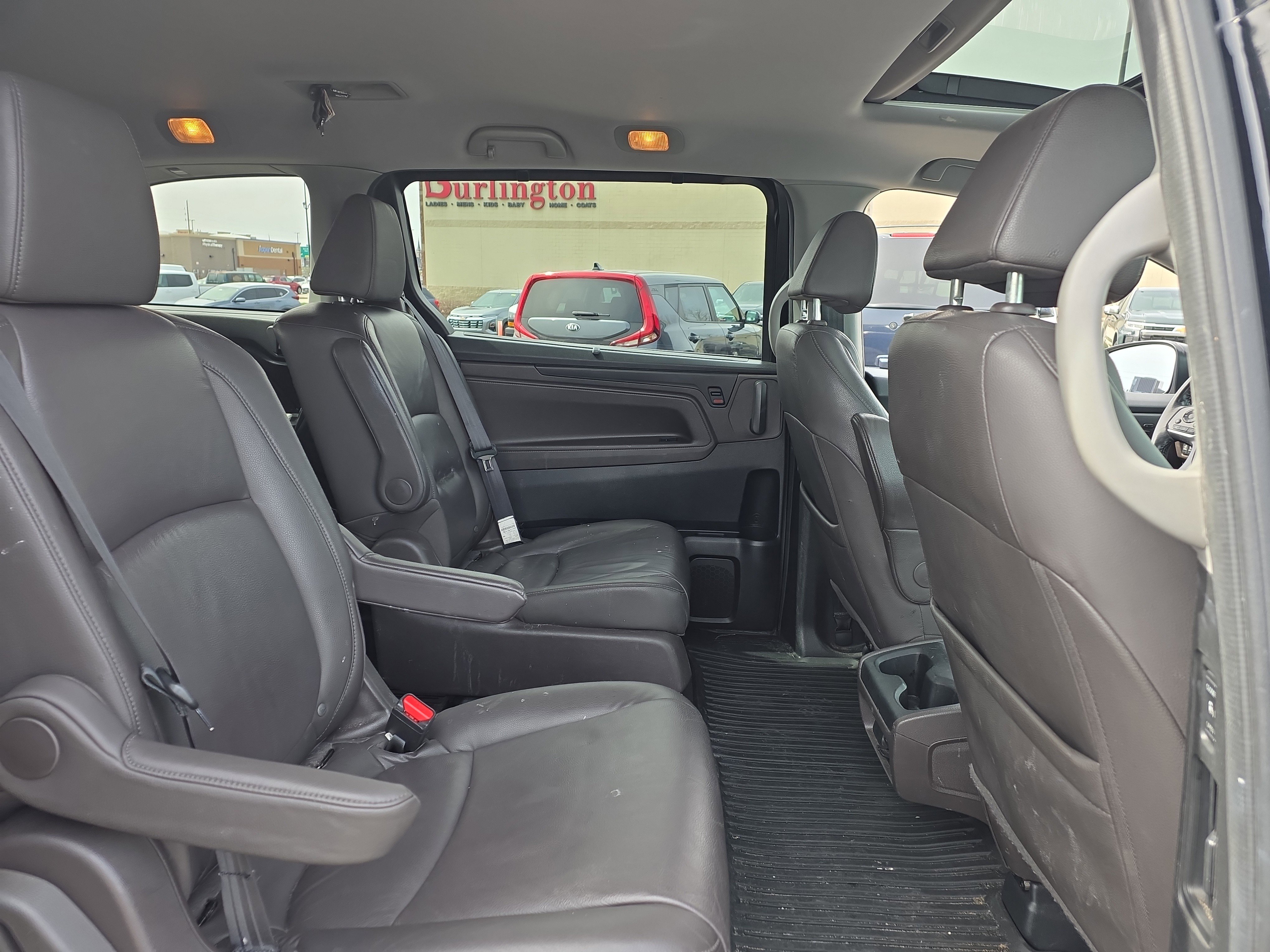 Used 2018 Honda Odyssey EX-L image 10