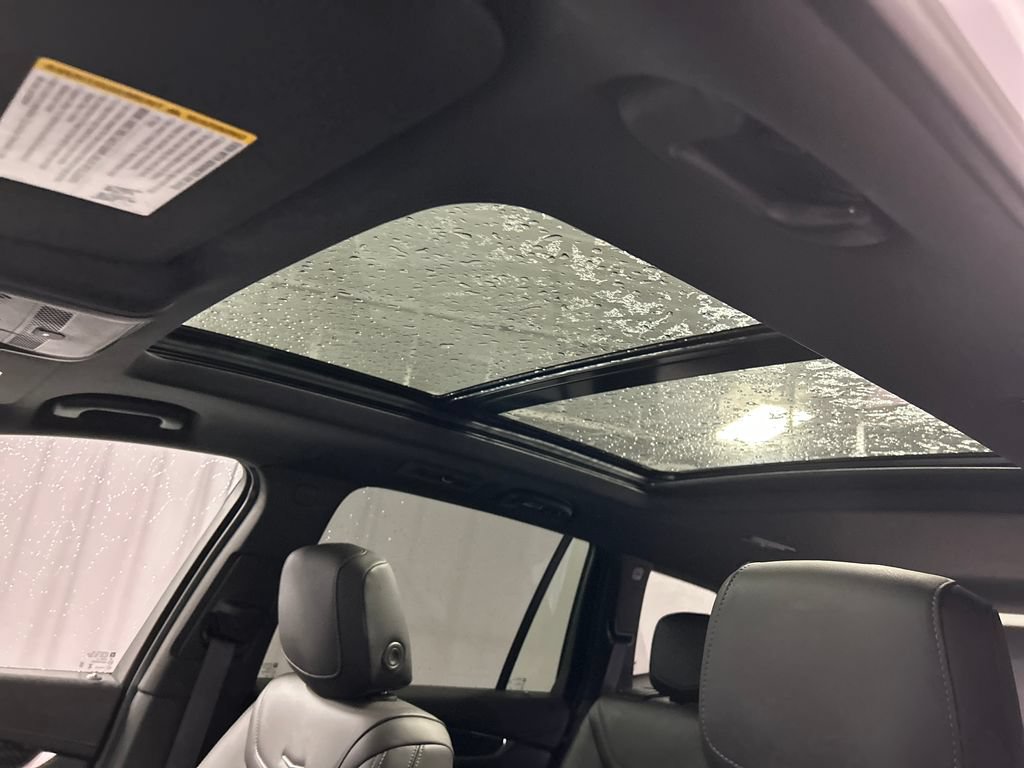 Used 2024 Cadillac XT6 Premium Luxury AWD/4WD image 23