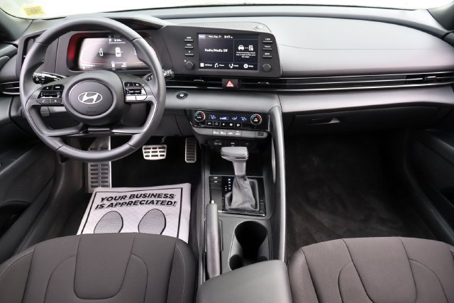 Used 2026 Hyundai Elantra Sport FWD image 14