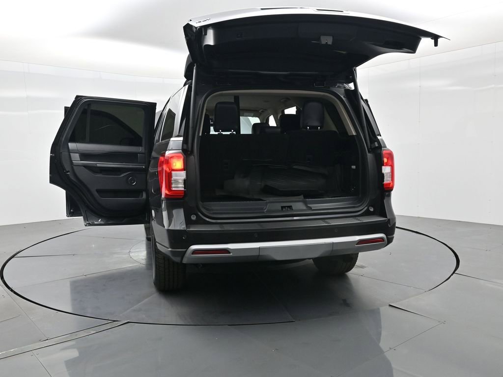 Used 2024 Ford Expedition XLT image 43