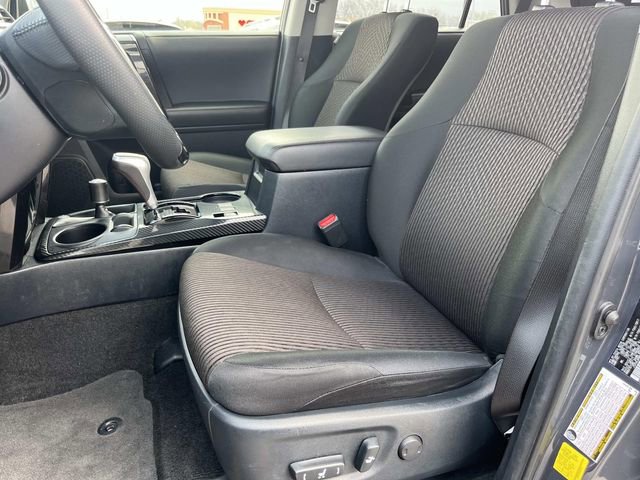 Used 2024 Toyota 4Runner TRD Off-Road image 21