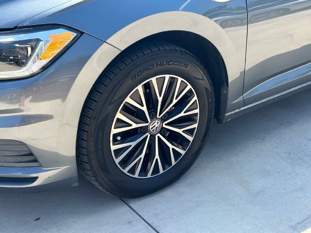 Used 2019 Volkswagen Jetta SEL FWD image 9