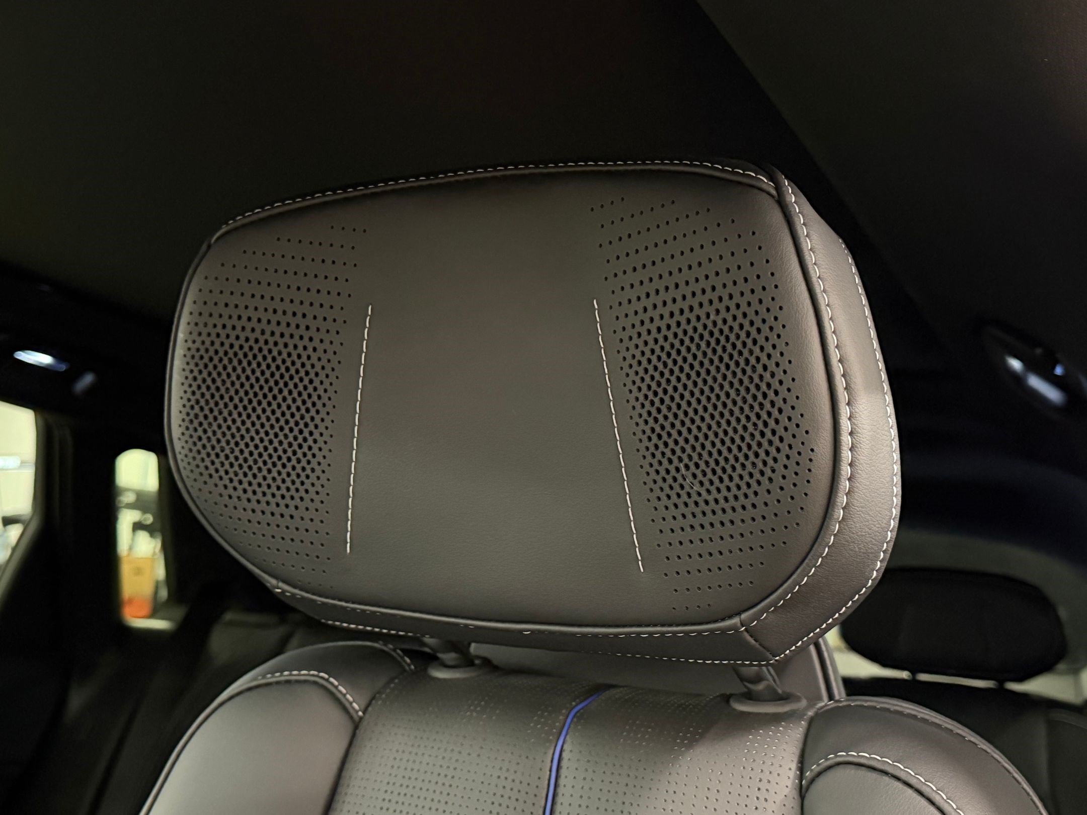 Certified 2024 Cadillac Lyriq Luxury RWD image 22