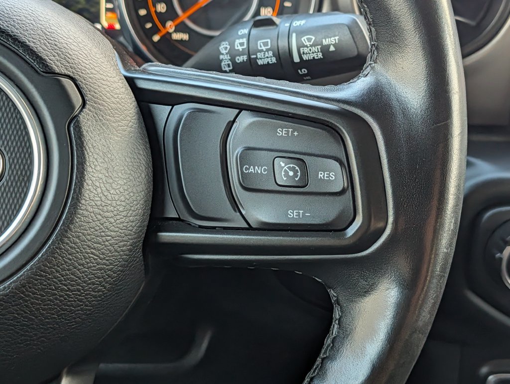 Used 2020 Jeep Wrangler Unlimited Sport AWD/4WD image 25