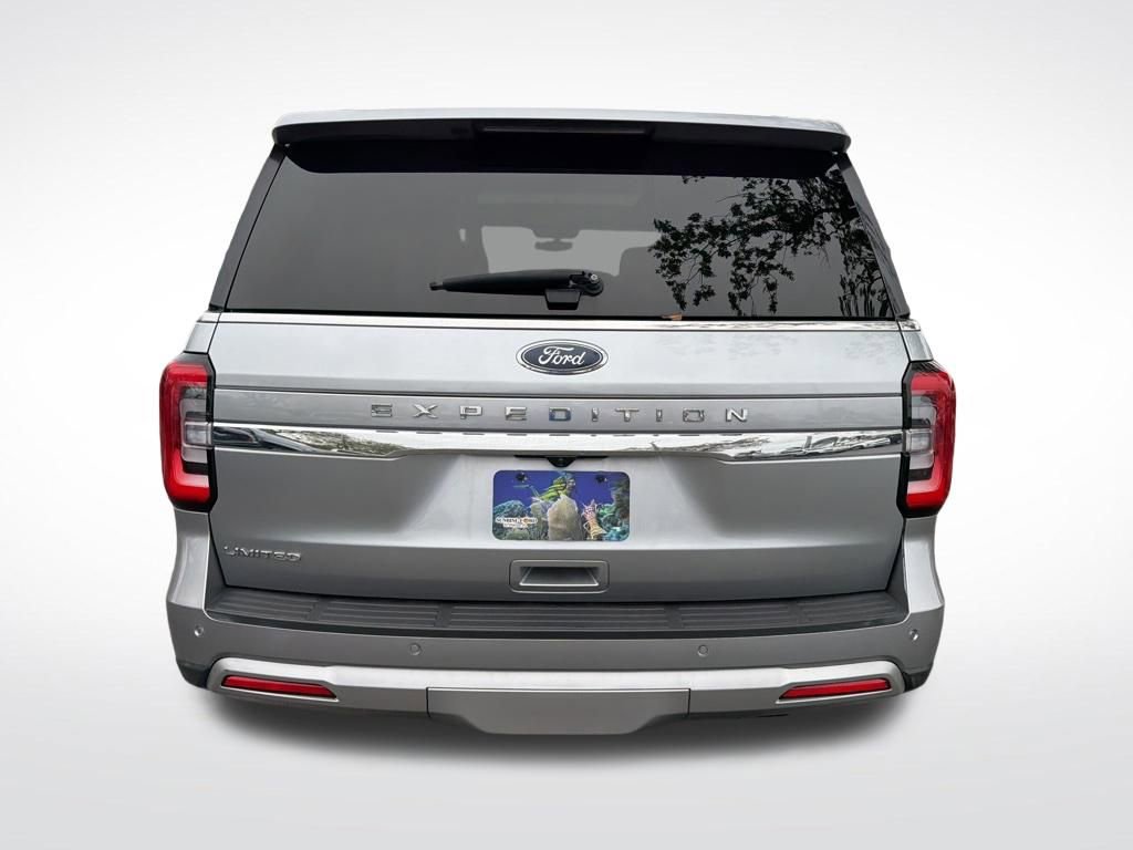Used 2024 Ford Expedition Limited image 7