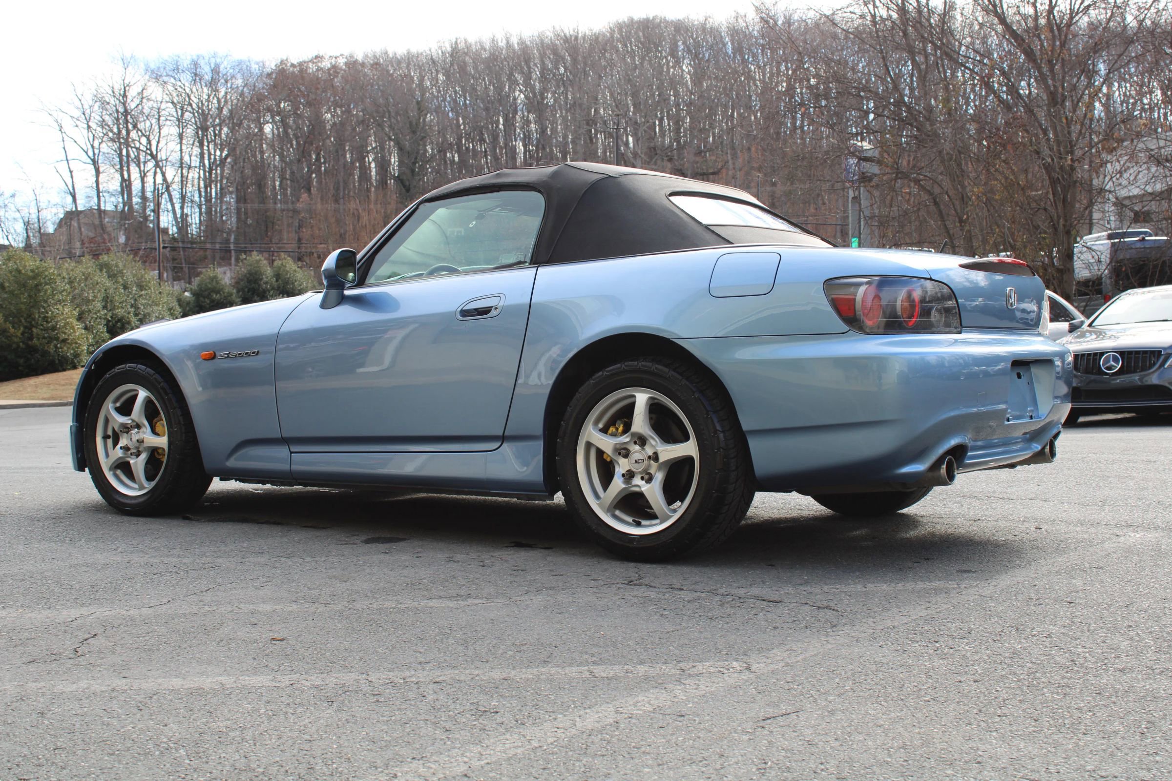 Used 2004 Honda S2000 image 5