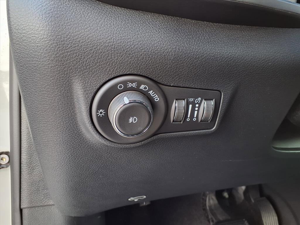 New 2026 Jeep Compass Limited image 23