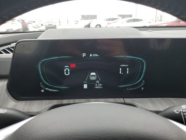 Used 2024 Kia Telluride EX w/ EX Captain's Chair Package image 24