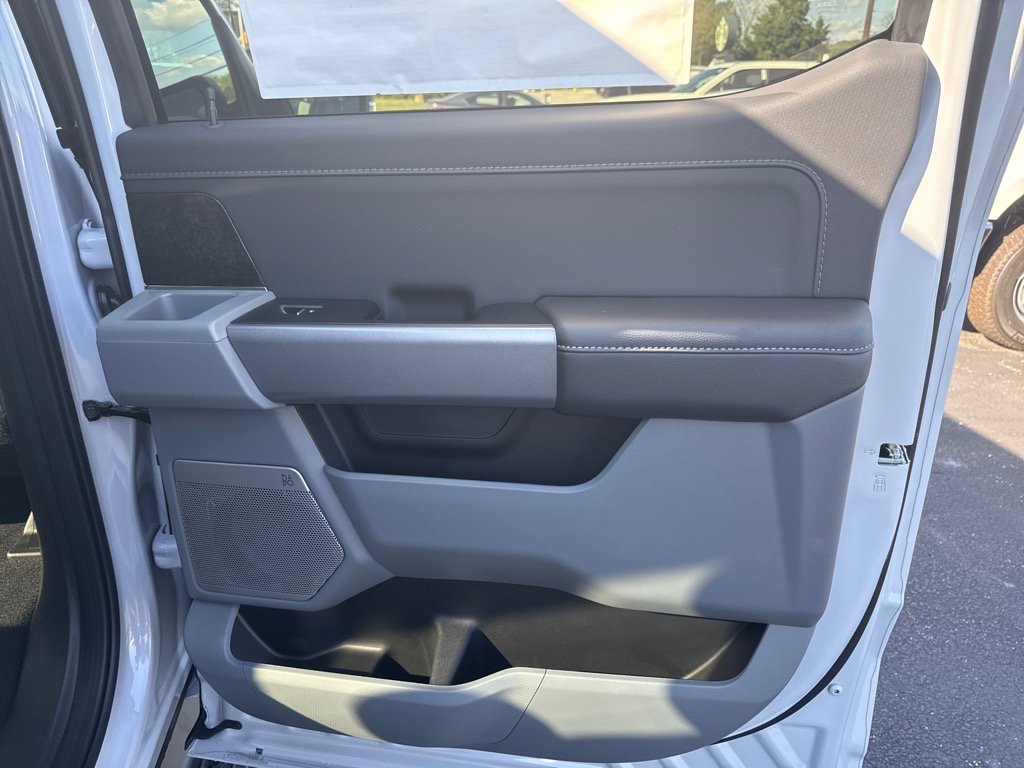 New 2025 Ford F150 Lightning Flash image 30