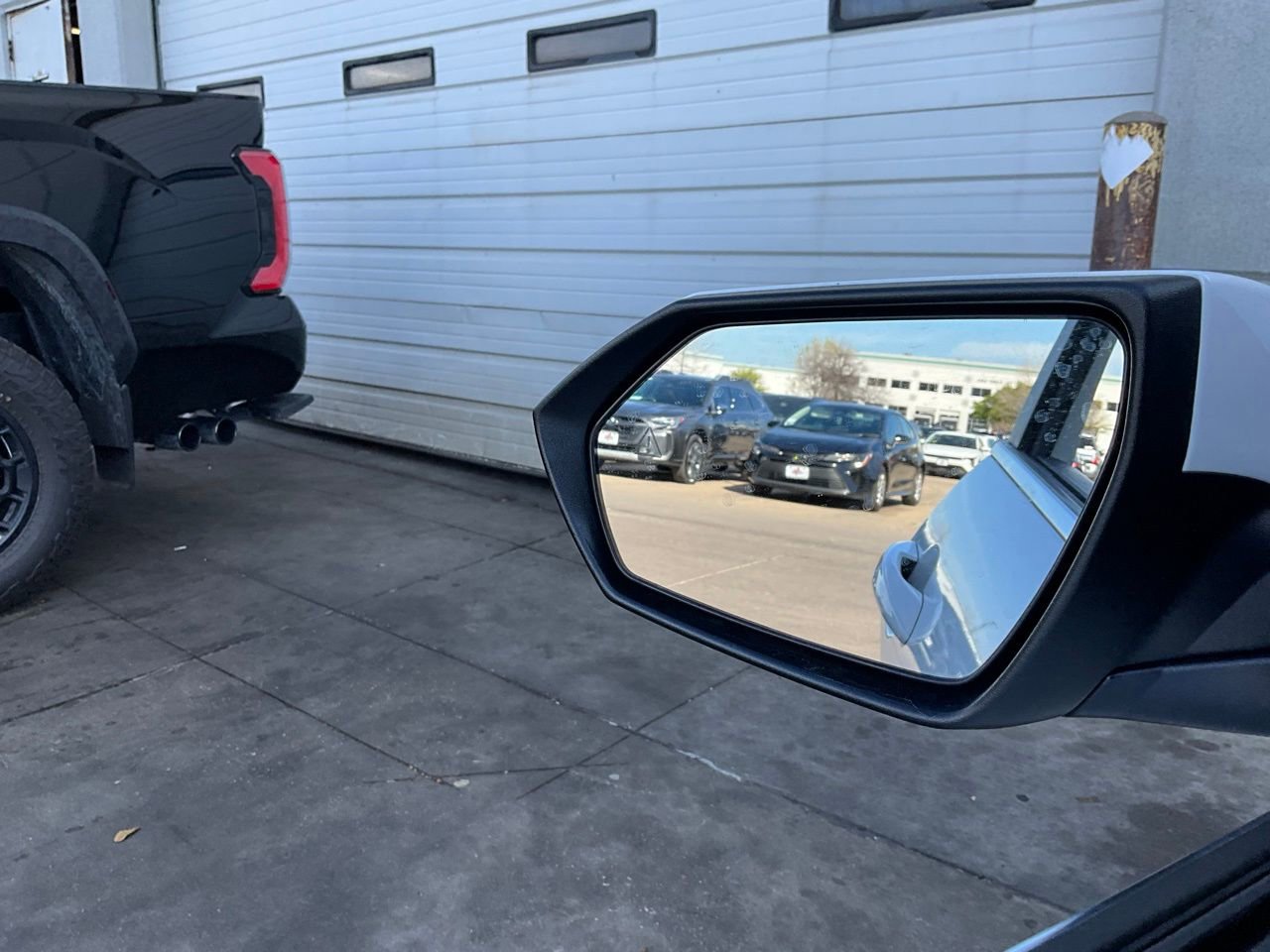 Used 2025 Hyundai Elantra SEL image 19