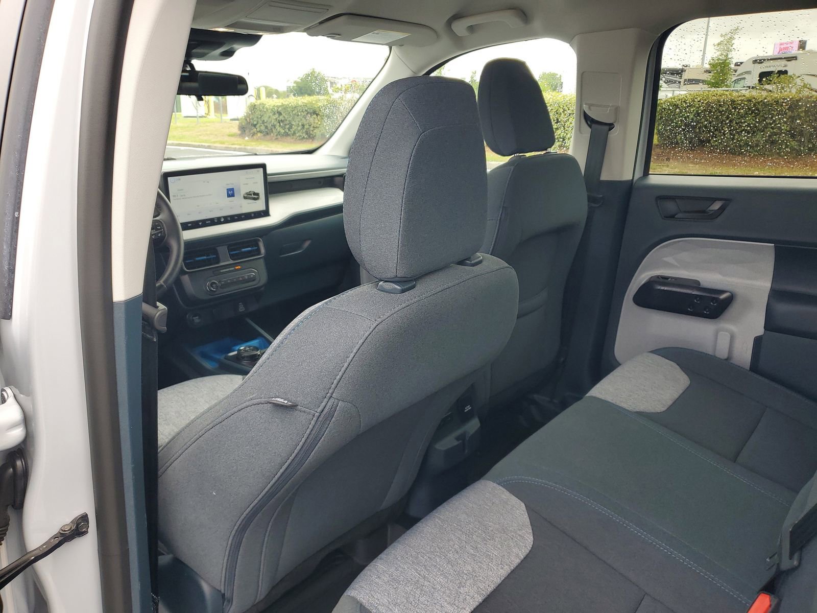 Certified 2025 Ford Maverick XLT w/ Equipment Group 301A image 8