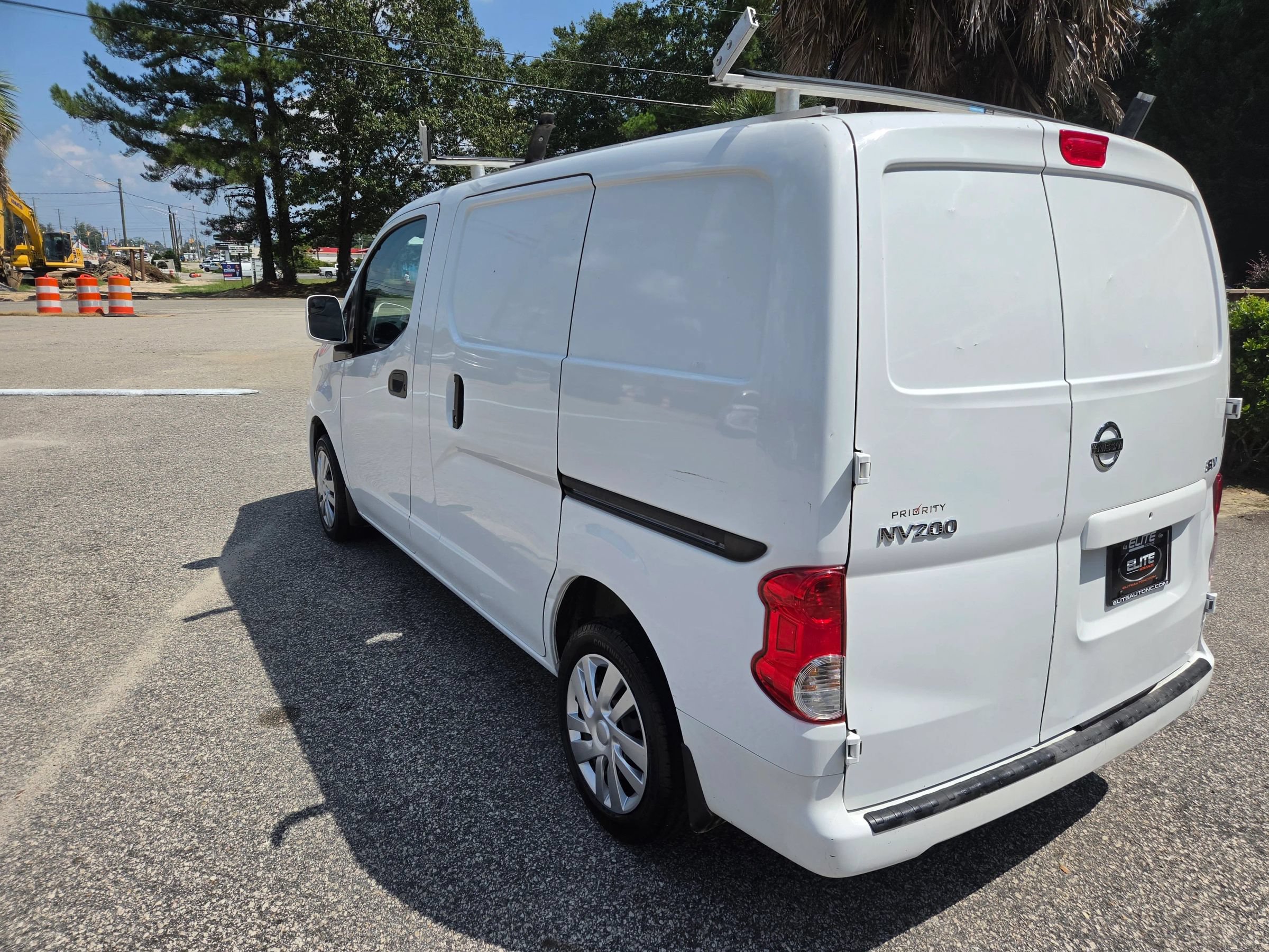 Used 2018 Nissan NV200 SV w/ Navigation Package FWD image 8