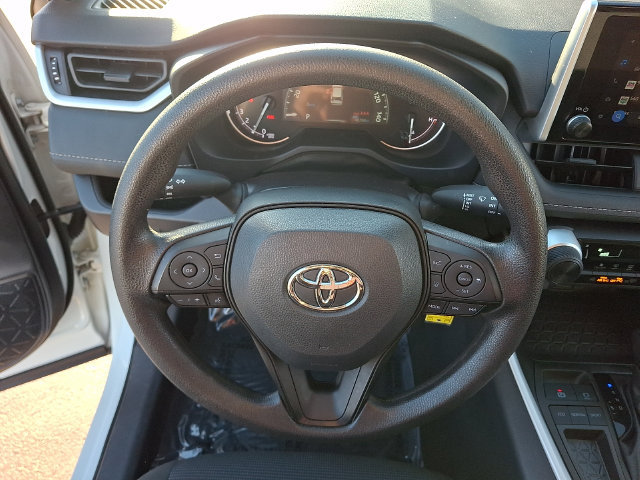 Used 2024 Toyota RAV4 LE FWD image 18