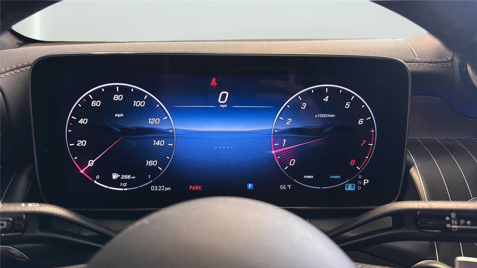 Used 2025 Mercedes-Benz GLC 300 4MATIC image 14