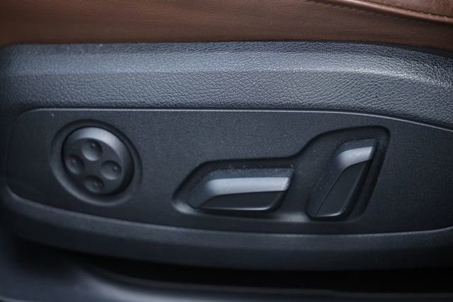 Used 2023 Audi A4 2.0T Premium w/ Convenience Package image 21