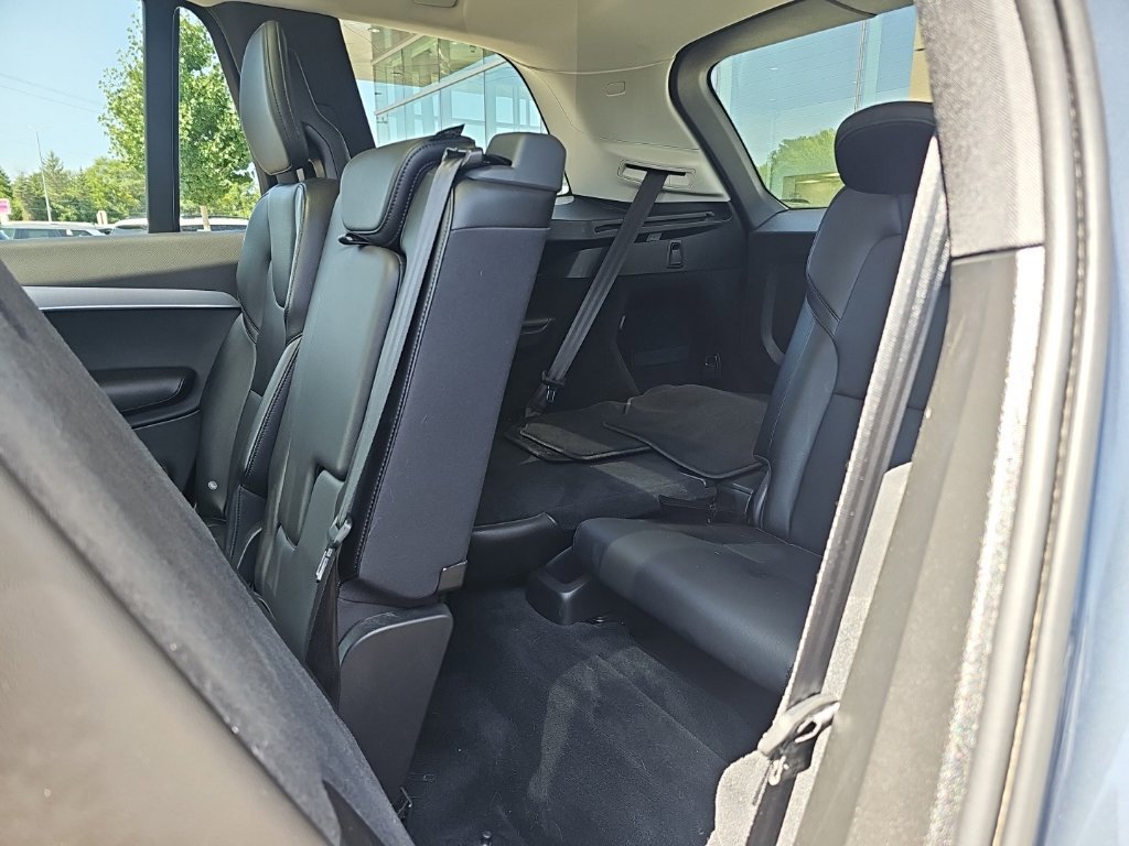 Used 2022 Volvo XC90 T5 Momentum AWD/4WD image 35