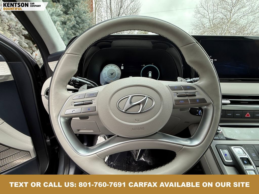 Used 2025 Hyundai Palisade Calligraphy image 18