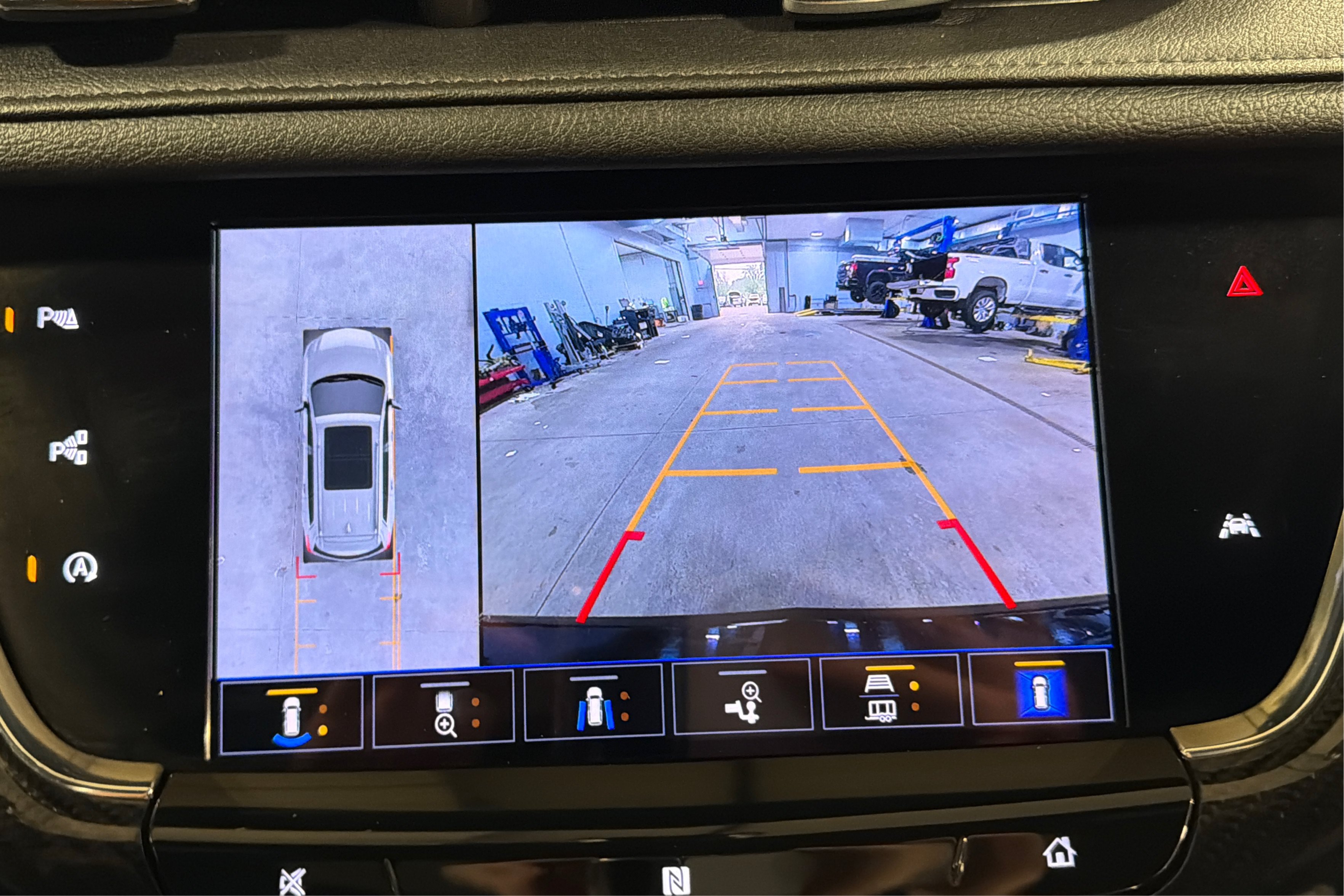 Used 2021 Cadillac XT6 Sport AWD/4WD image 31