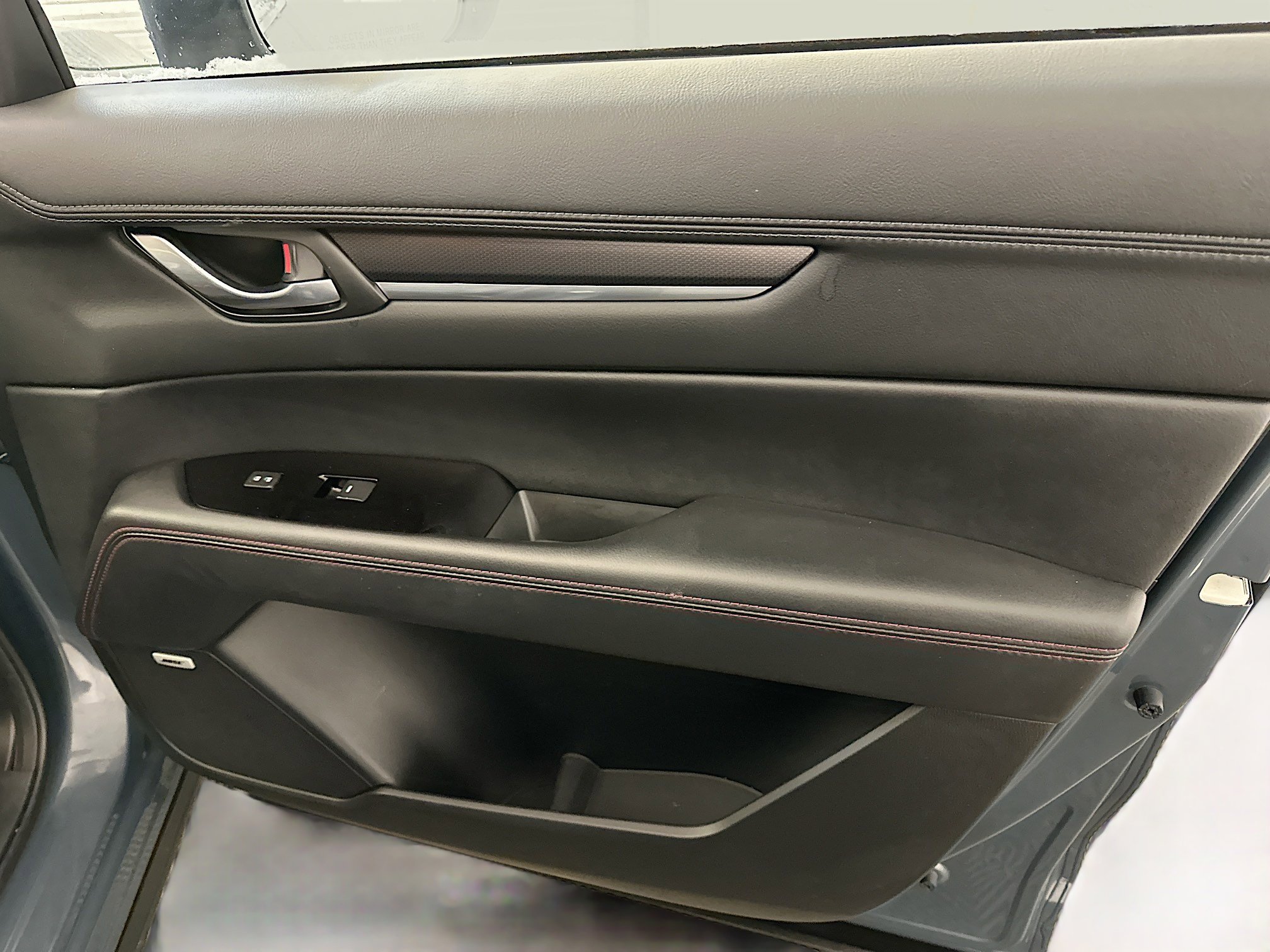 Used 2025 MAZDA CX-5 Carbon Edition image 35