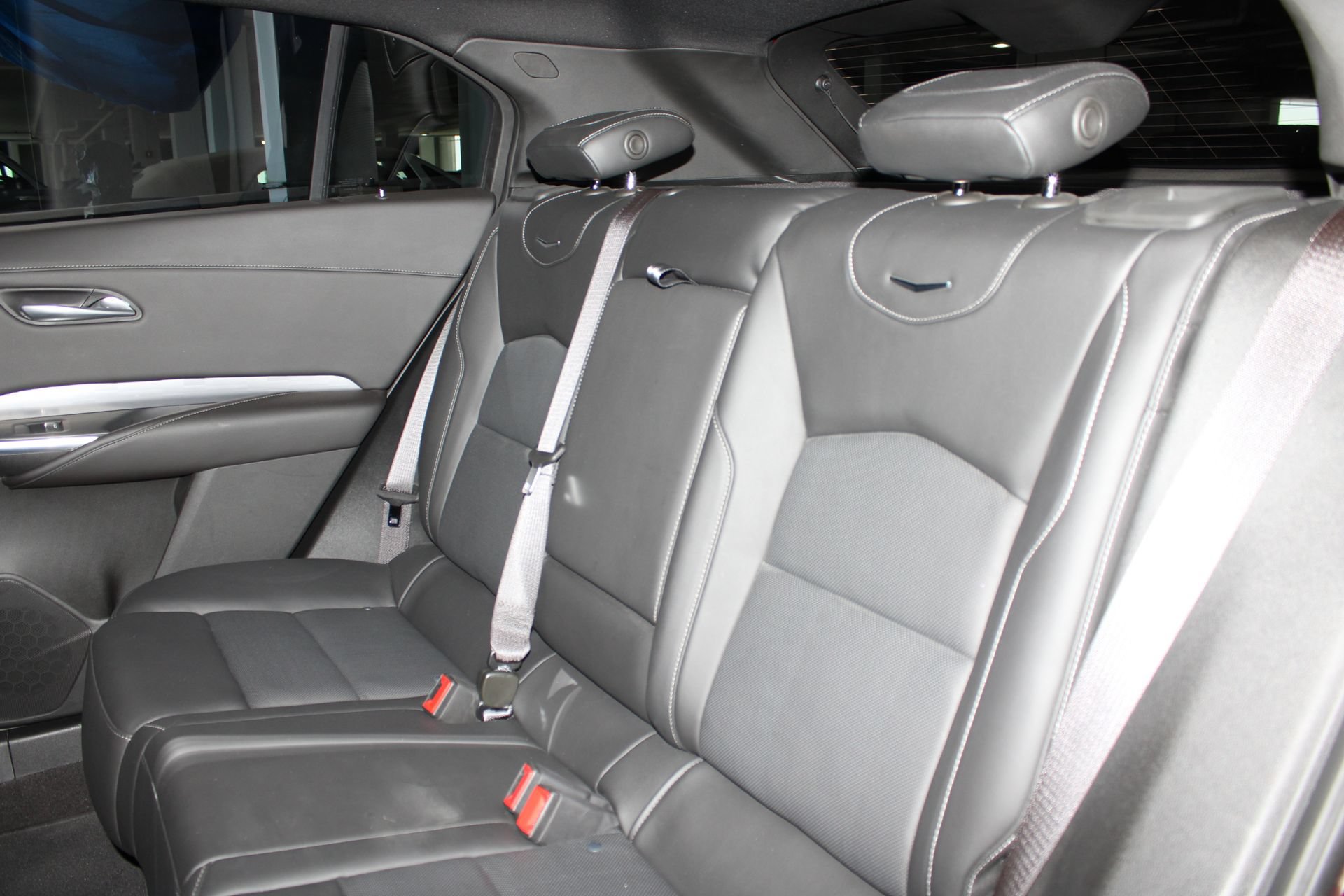 Used 2024 Cadillac XT4 Premium Luxury FWD image 20