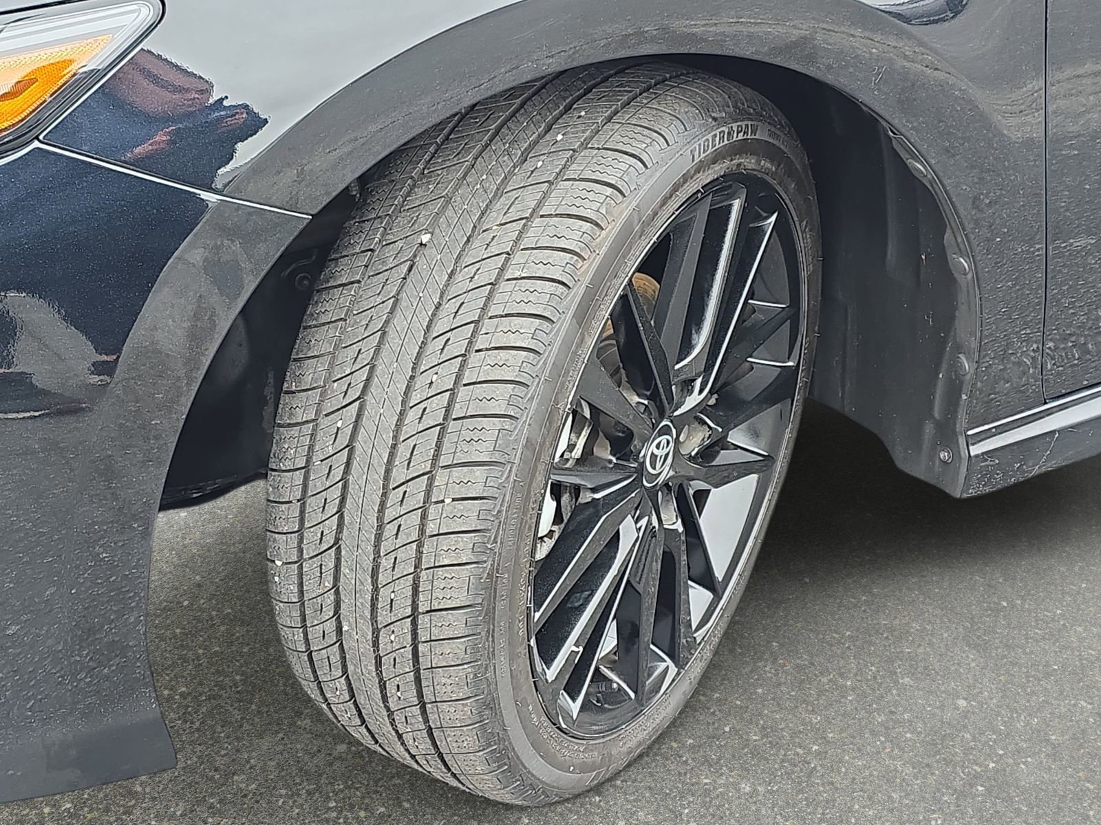 Used 2021 Toyota Camry XSE image 31