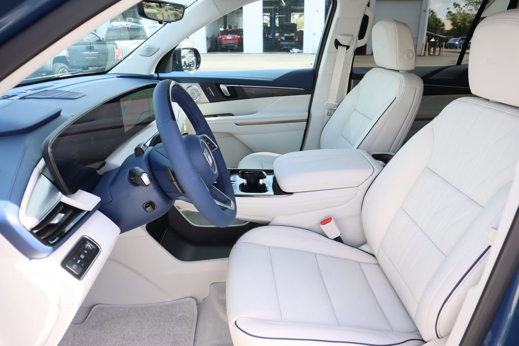 New 2026 Buick Enclave Avenir w/ Super Cruise Package image 17