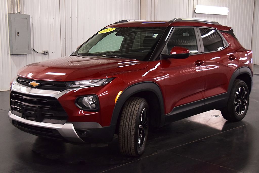 Used 2022 Chevrolet TrailBlazer LT w/ Convenience Package image 3