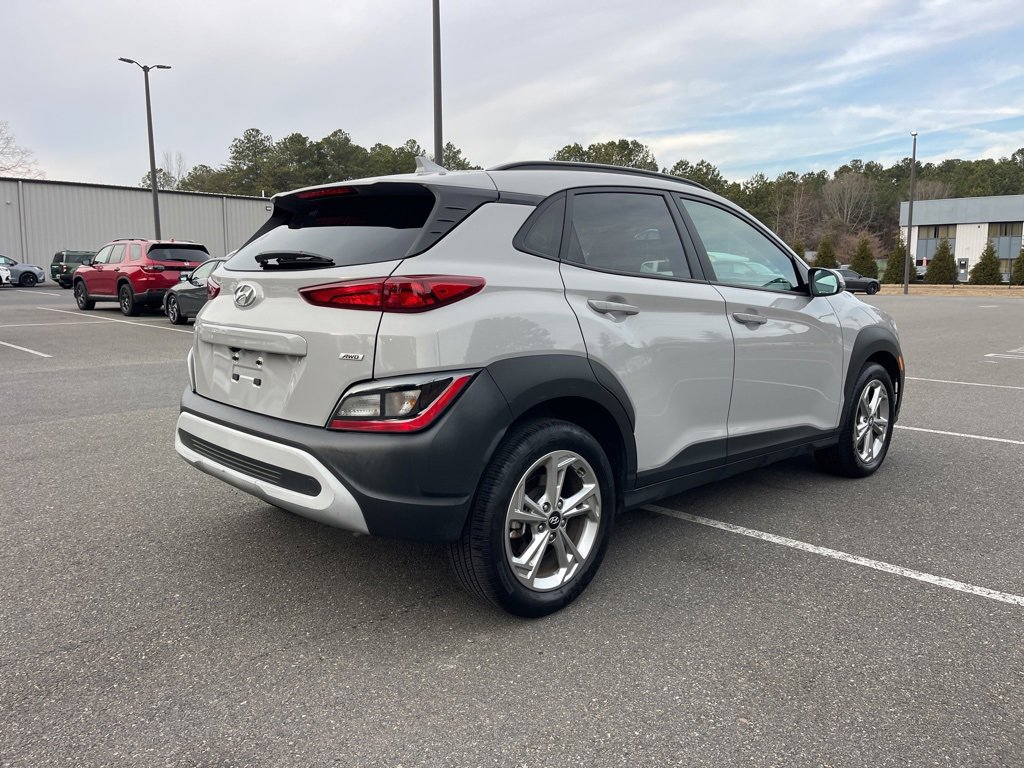 Certified 2023 Hyundai Kona SEL w/ Convenience Package image 5