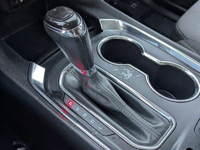 Used 2020 Chevrolet Traverse LT image 12