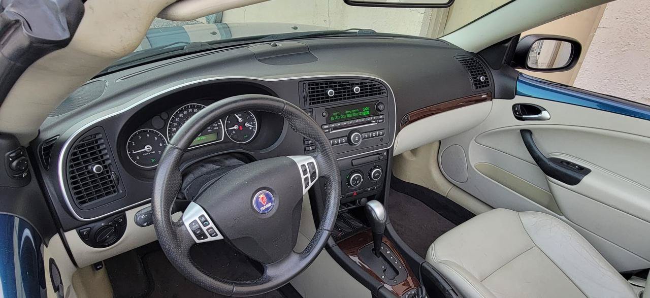 Used 2004 Saab 9-3 Aero FWD image 30