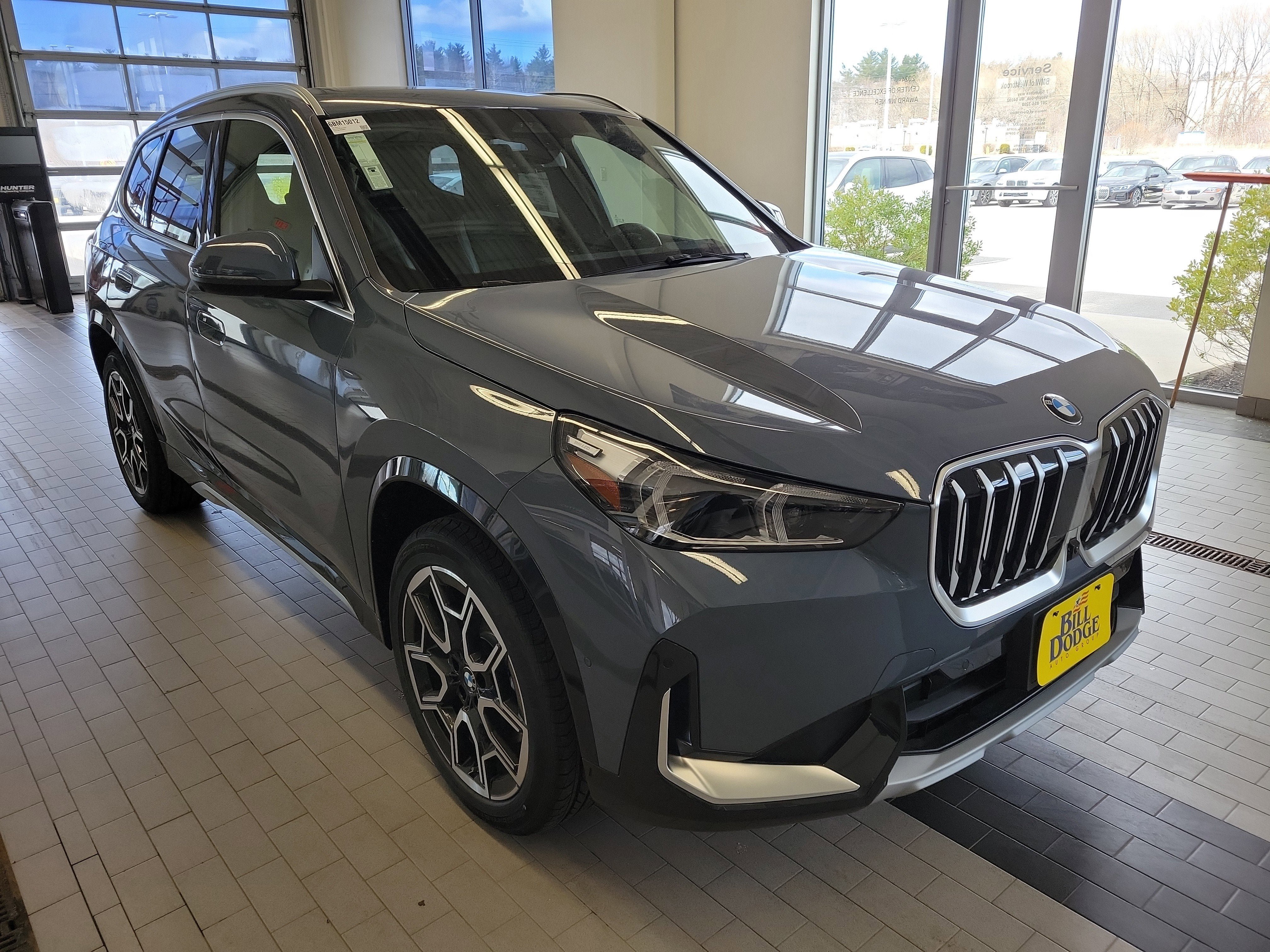 New 2026 BMW X1 xDrive28i w/ Technology Package AWD/4WD image 9