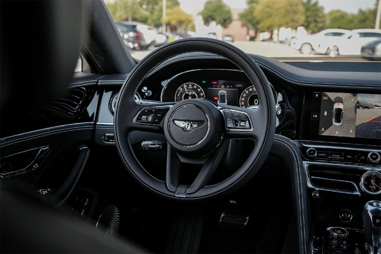 New 2026 Bentley Flying Spur Plug-In Hybrid image 32